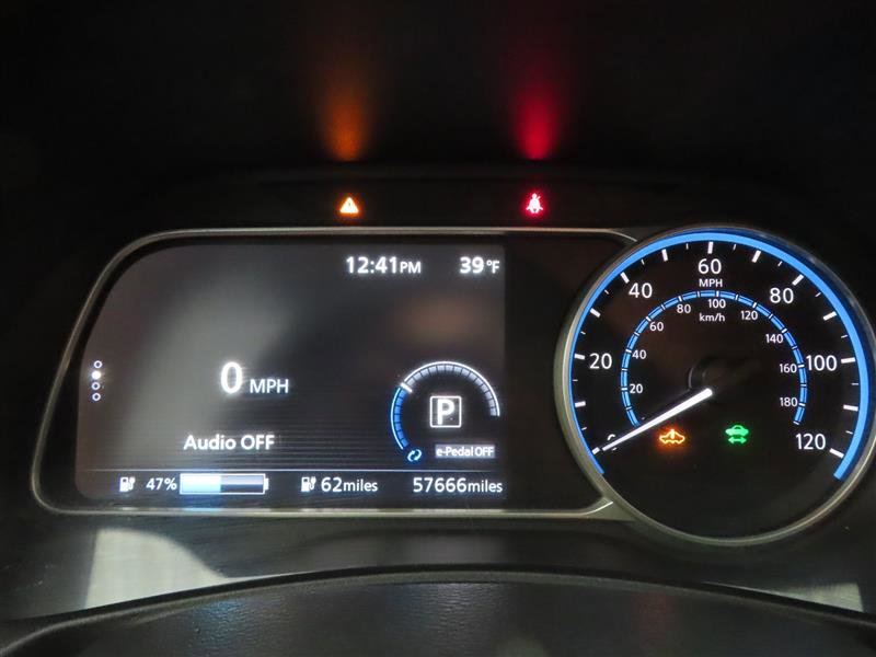 Used 2023 Nissan Leaf S image 19