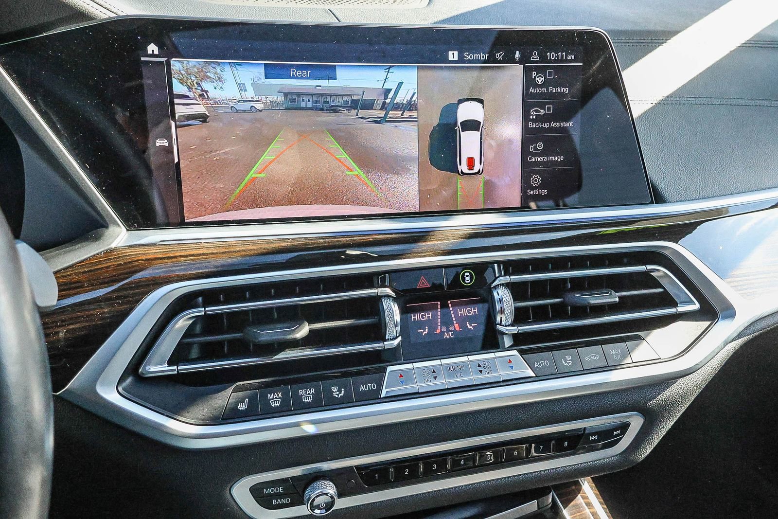 Used 2019 BMW X7 xDrive40i w/ M Sport Package image 32