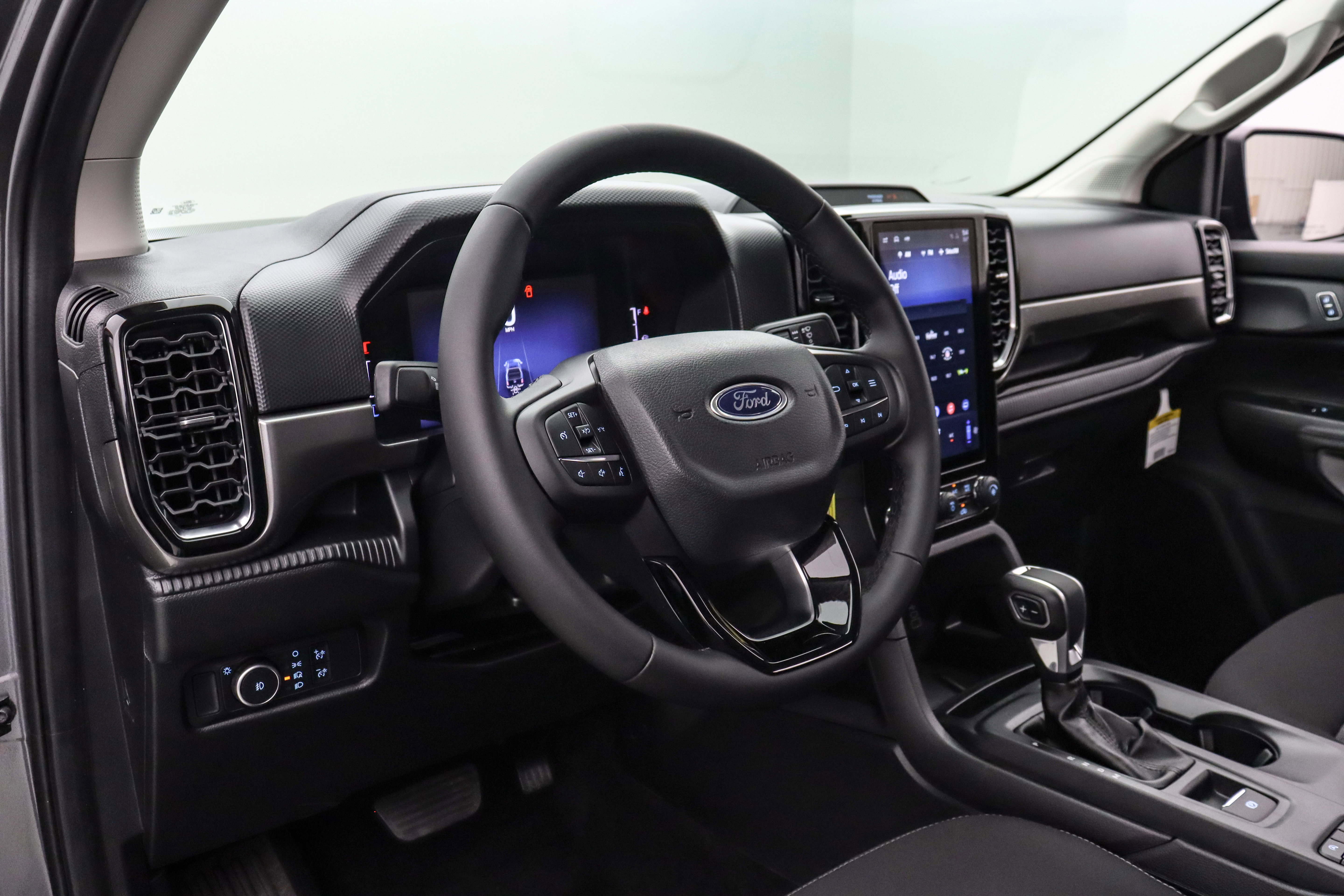 New 2025 Ford Ranger XLT image 13
