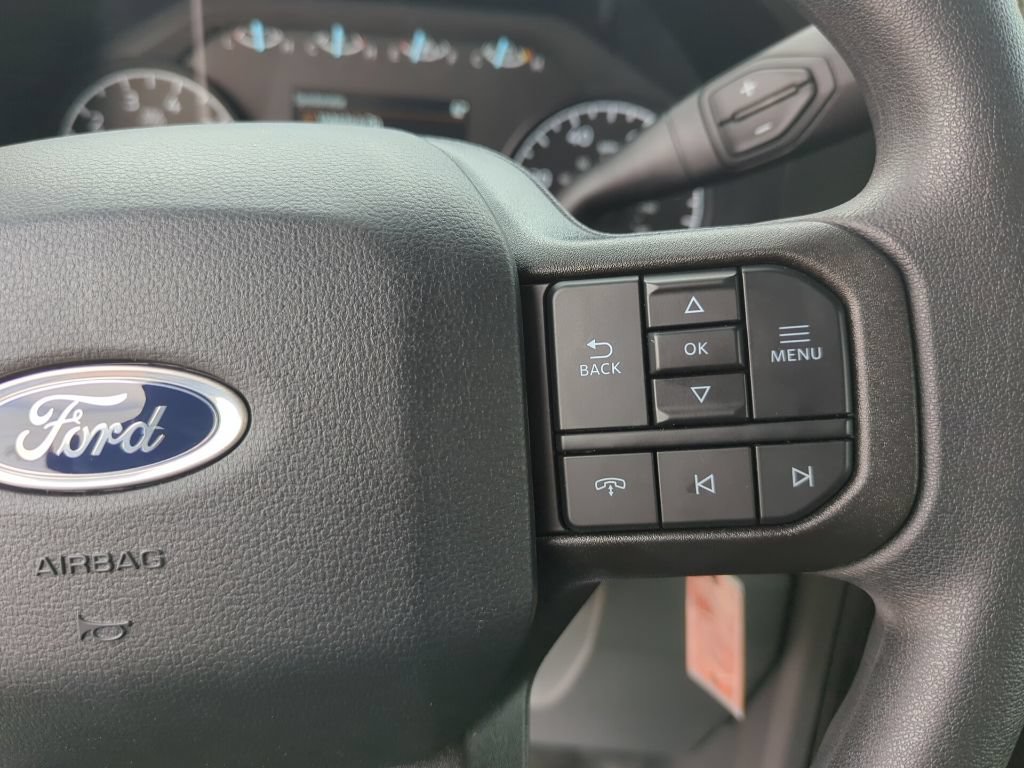 New 2026 Ford F350 XL w/ XL Chrome Package AWD/4WD image 18