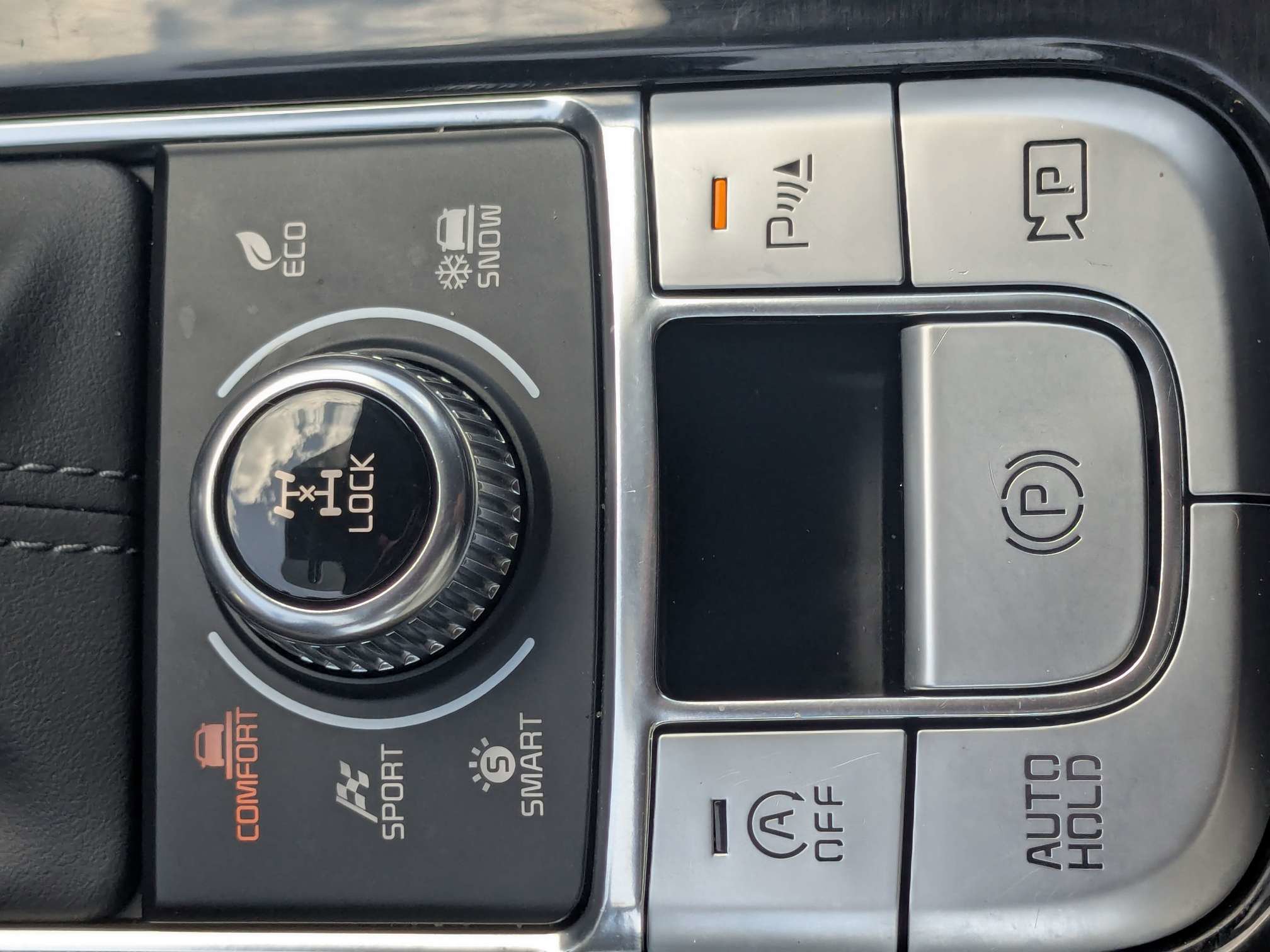 Used 2025 Kia Telluride SX X-Line AWD/4WD image 32