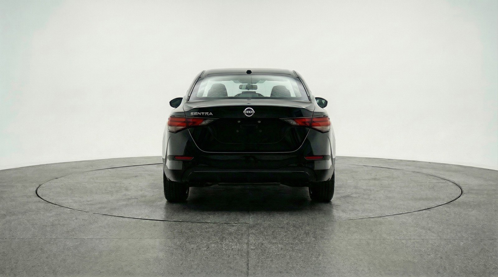 Used 2025 Nissan Sentra SV image 7