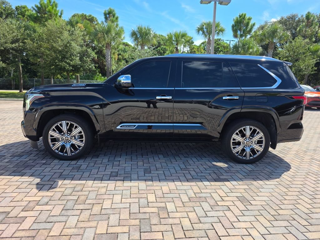 Used 2024 Toyota Sequoia Capstone AWD/4WD image 8