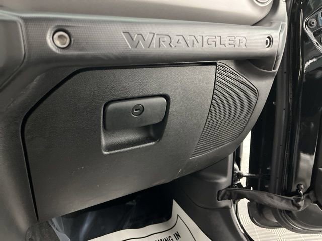 Used 2023 Jeep Wrangler Willys image 34