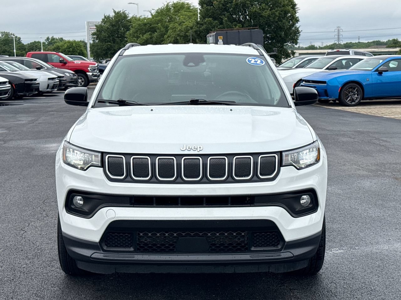 Used 2022 Jeep Compass Latitude w/ Convenience Group AWD/4WD image 8