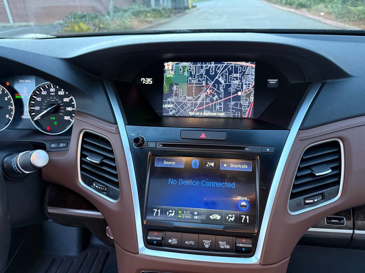 Used 2018 Acura RLX Sport Hybrid w/ Advance Pkg image 27