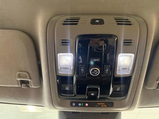 Used 2026 Cadillac Escalade Platinum Sport w/ LPO, ONYX Package image 20