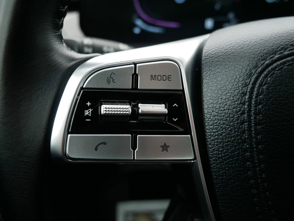 Used 2025 Kia Telluride S AWD/4WD image 25