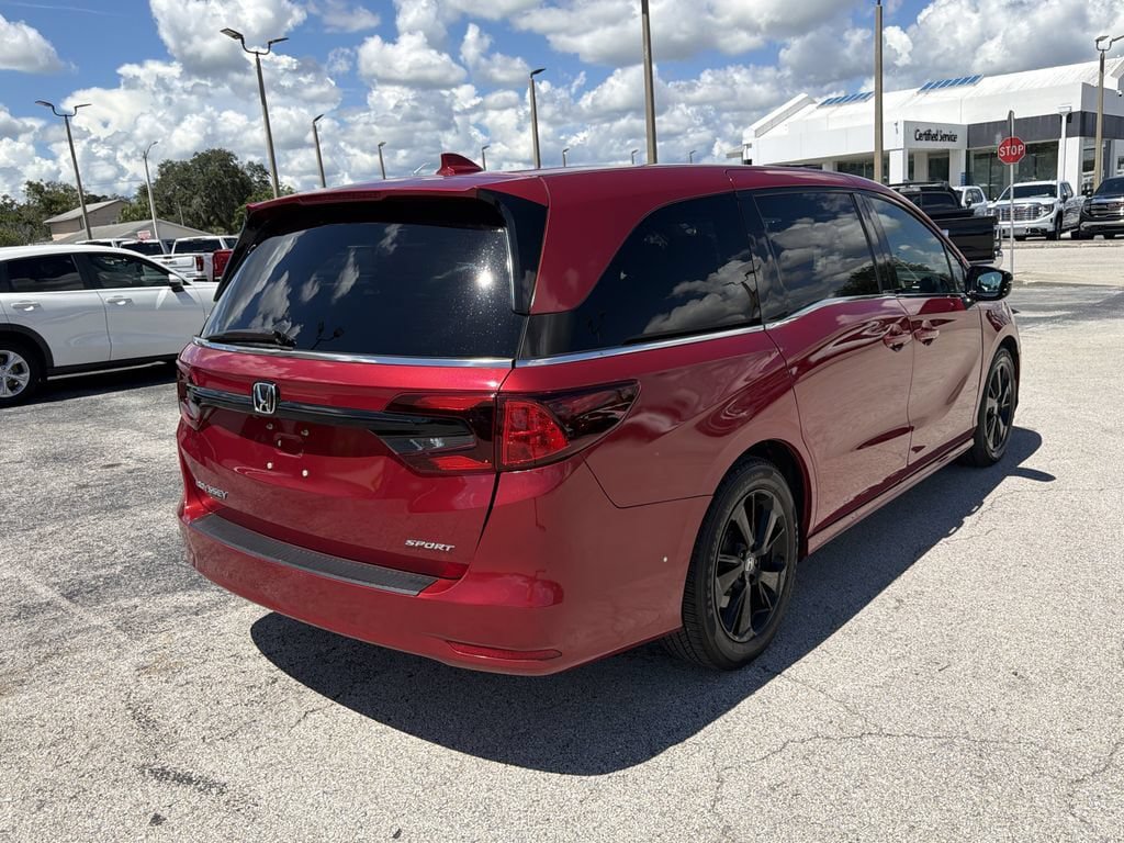Used 2023 Honda Odyssey Sport image 3
