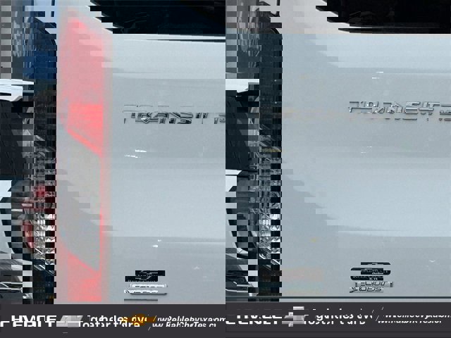 Used 2023 Ford Transit 350 XLT image 9