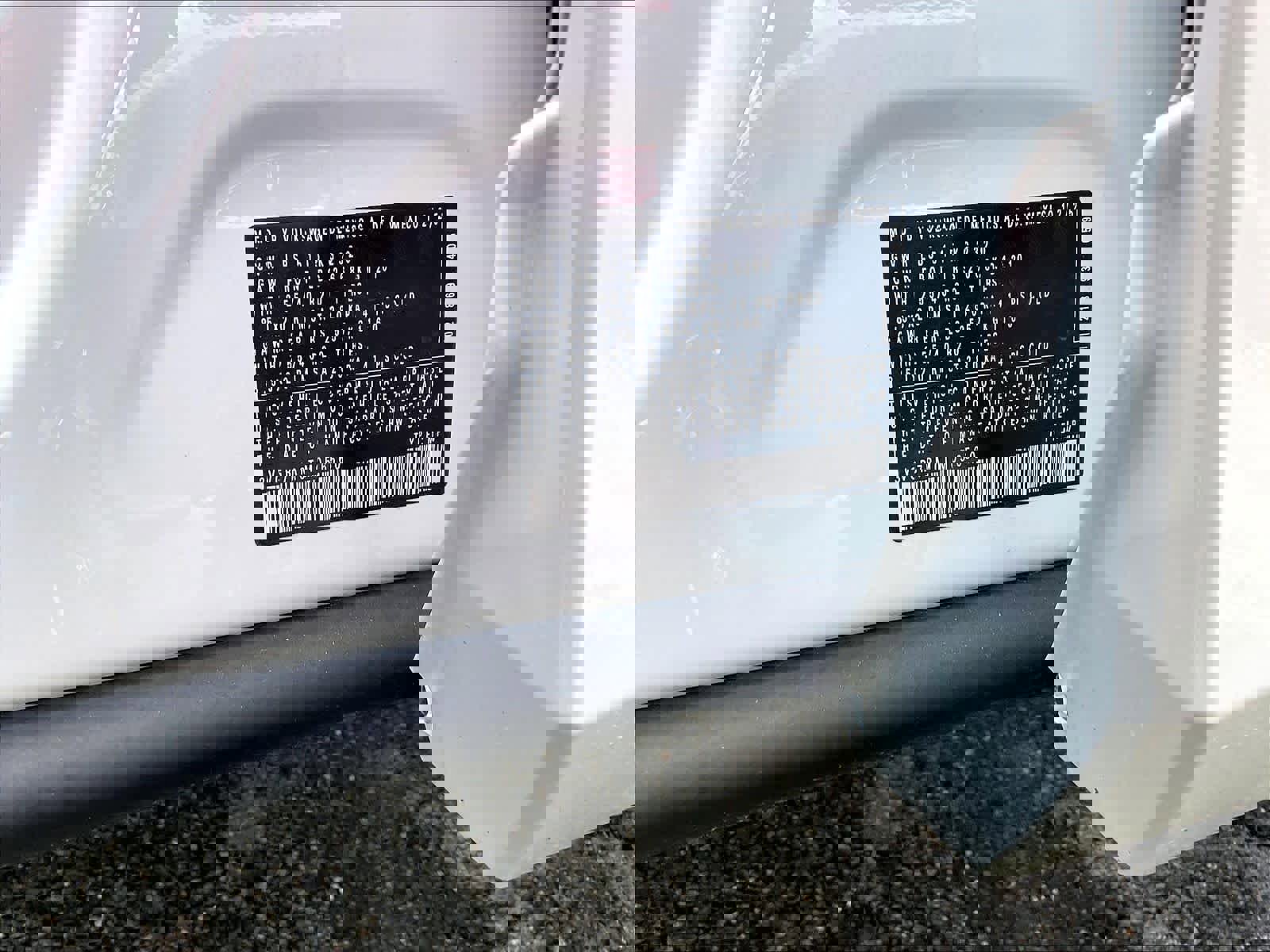 New 2026 Volkswagen Tiguan SE R-Line image 18