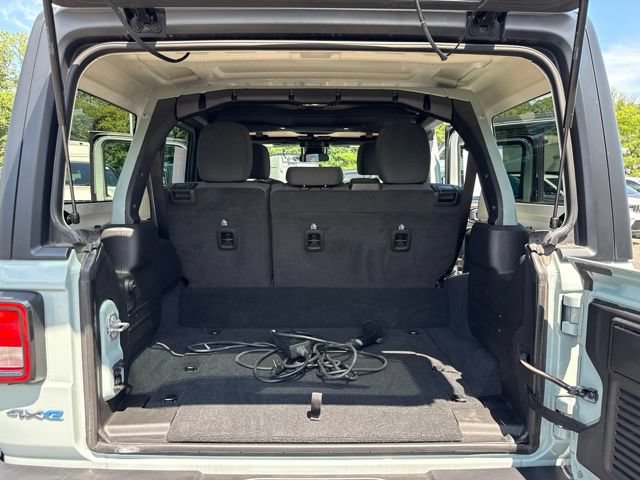 Used 2024 Jeep Wrangler Unlimited AWD/4WD image 34