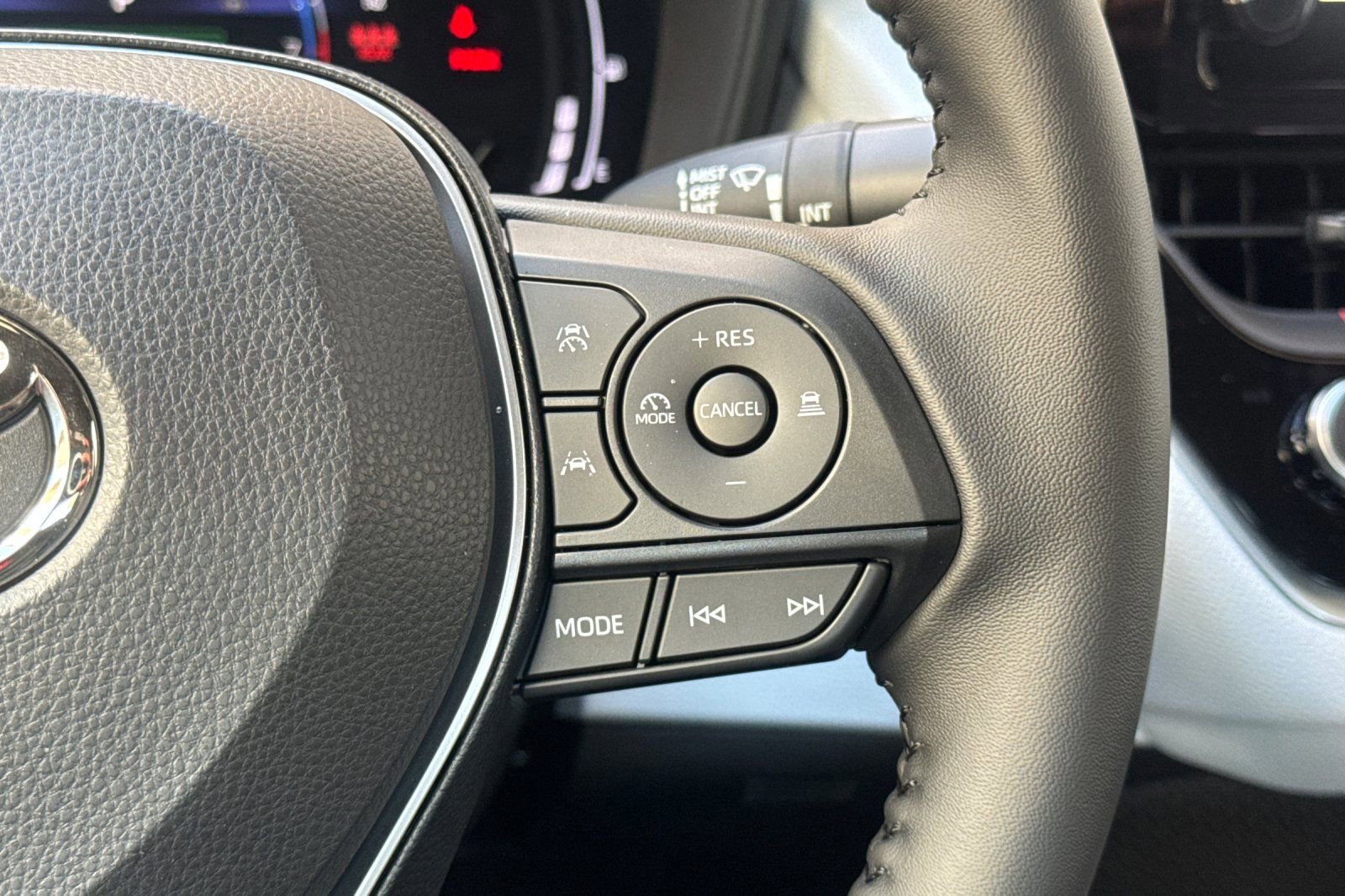 New 2026 Toyota Corolla SE FWD image 27