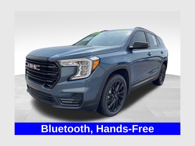 Used 2024 GMC Terrain SLE w/ Driver Convenience Package