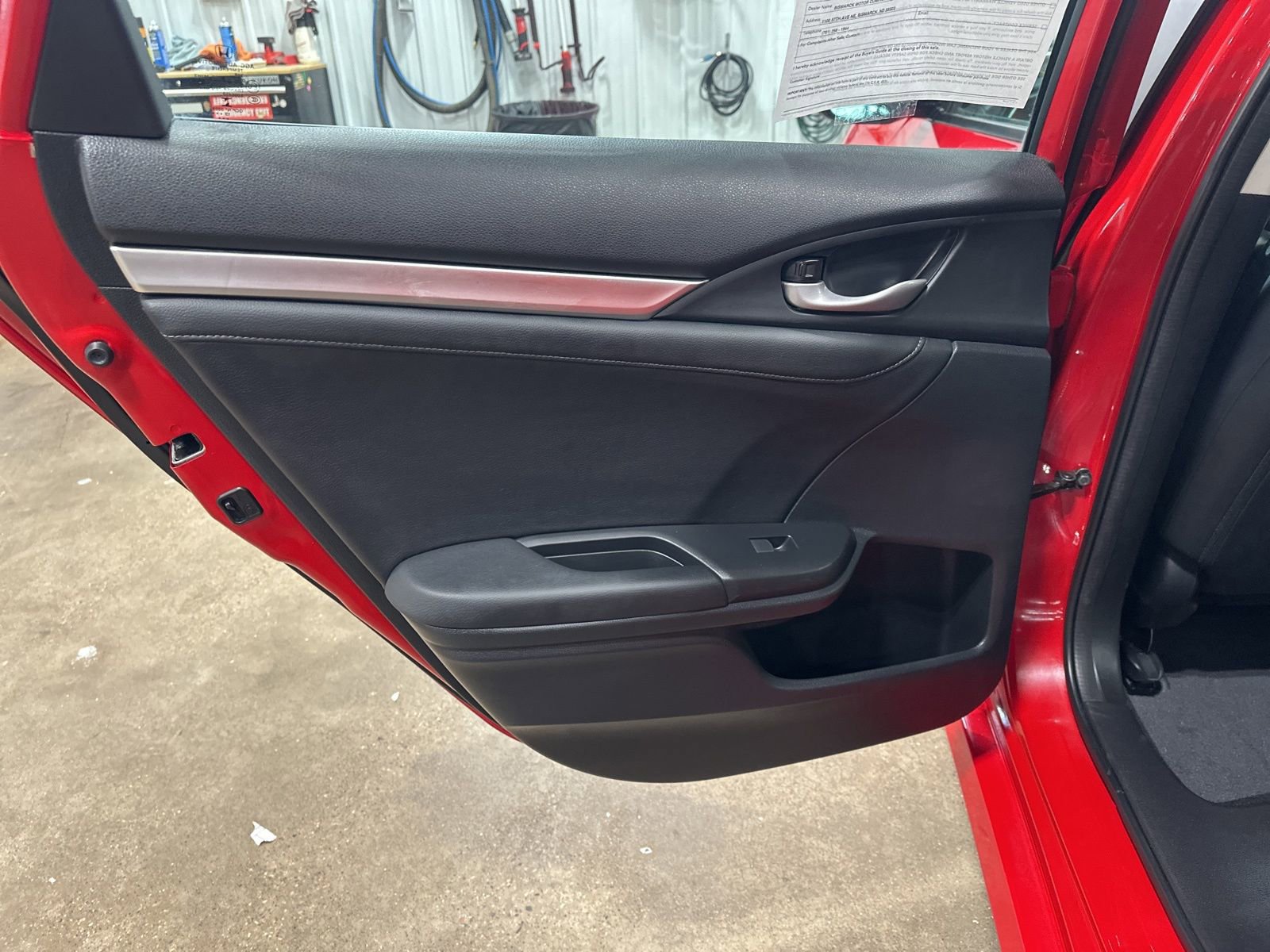 Used 2020 Honda Civic EX-L image 18