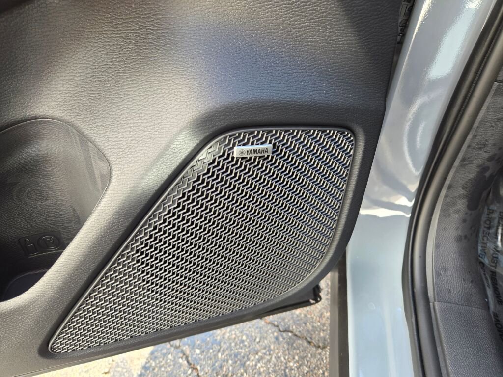 New 2025 Mitsubishi Outlander Trail Edition image 21