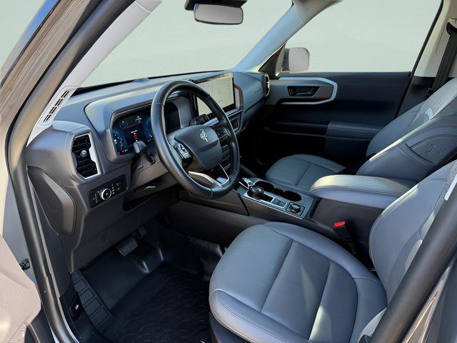 Used 2025 Ford Bronco Sport Badlands AWD/4WD image 4