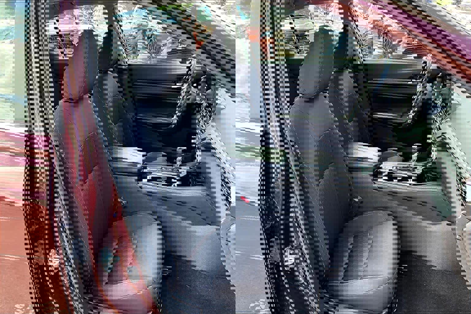 Used 2024 Nissan Altima 2.5 SV w/ SV Premium Package image 9