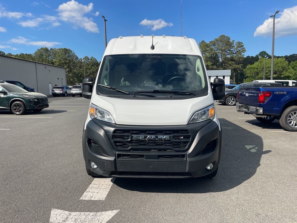 Used 2025 RAM ProMaster 2500 w/ Convenience Group image 3
