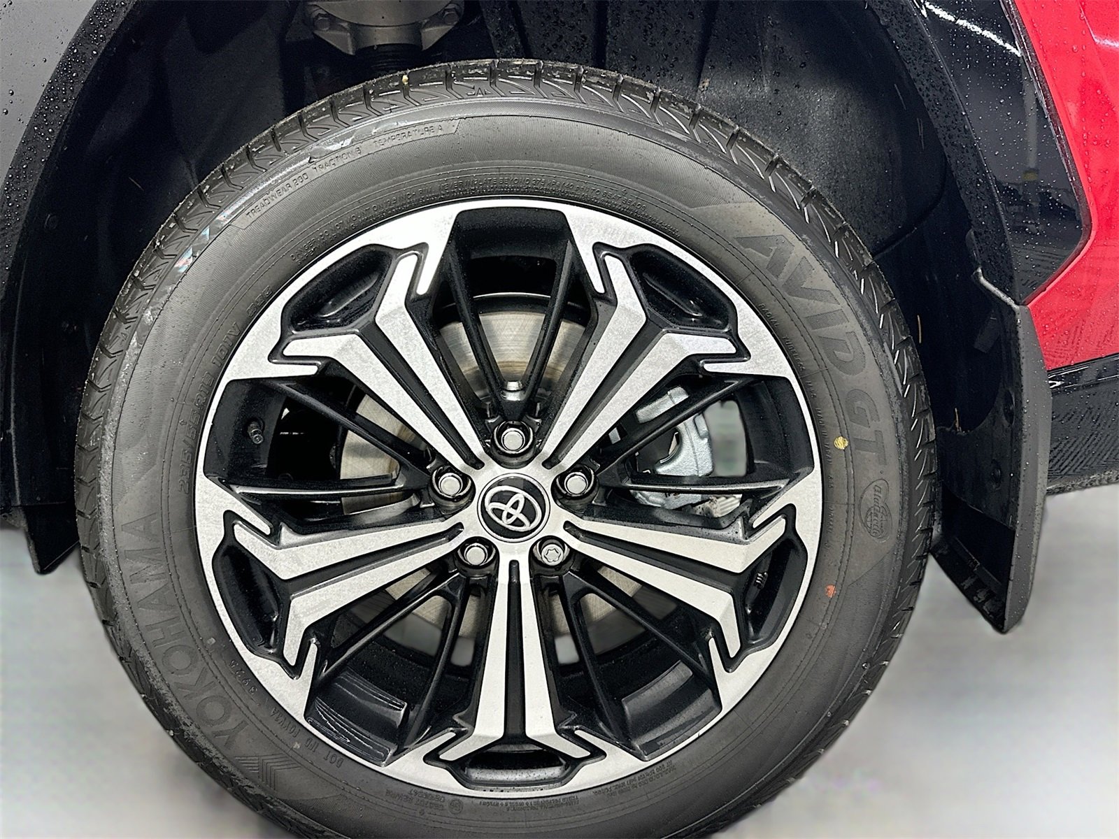 Certified 2025 Toyota RAV4 XSE image 33