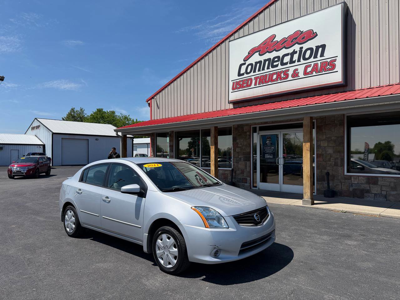 Used 2011 Nissan Sentra 2.0 FWD image 2