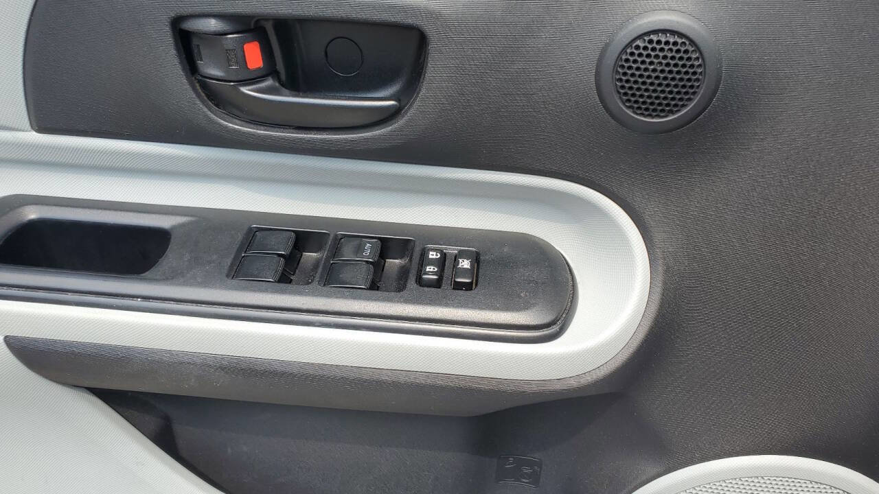 Used 2012 Toyota Prius C One image 20