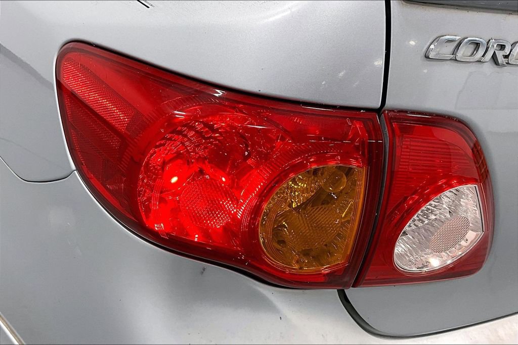 Used 2009 Toyota Corolla S image 36