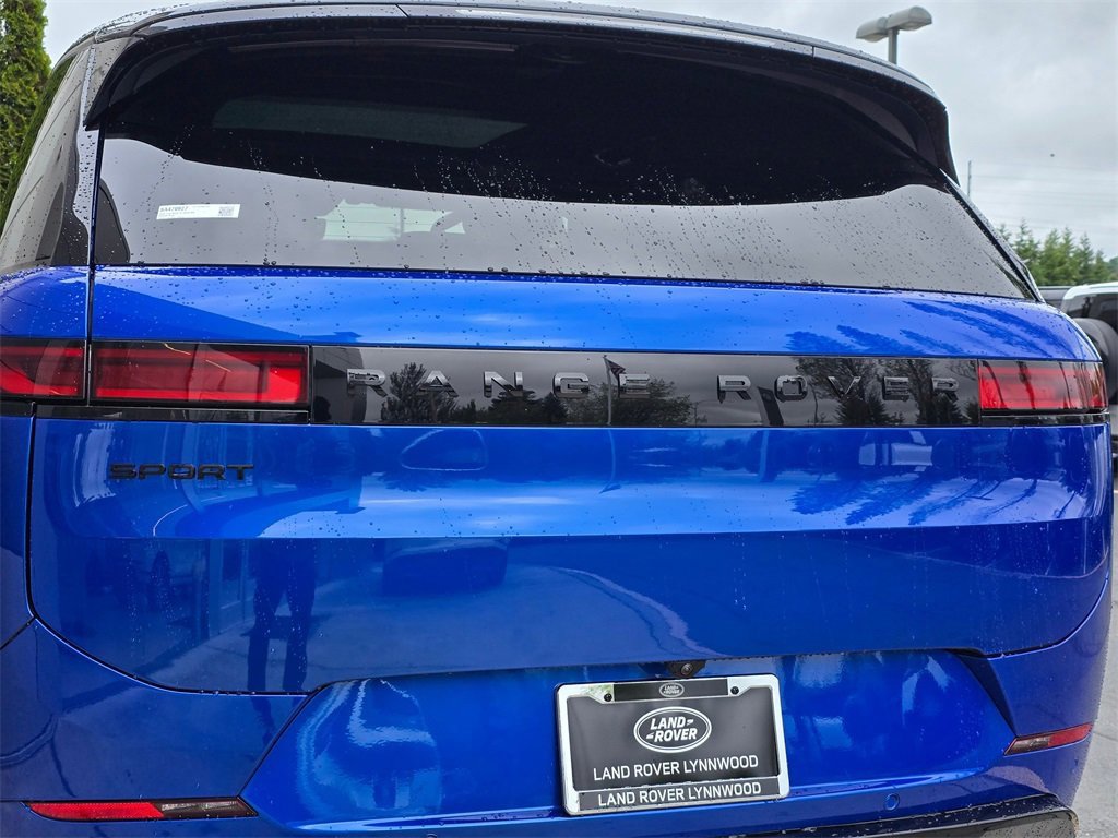 New 2025 Land Rover Range Rover Sport Autobiography image 9