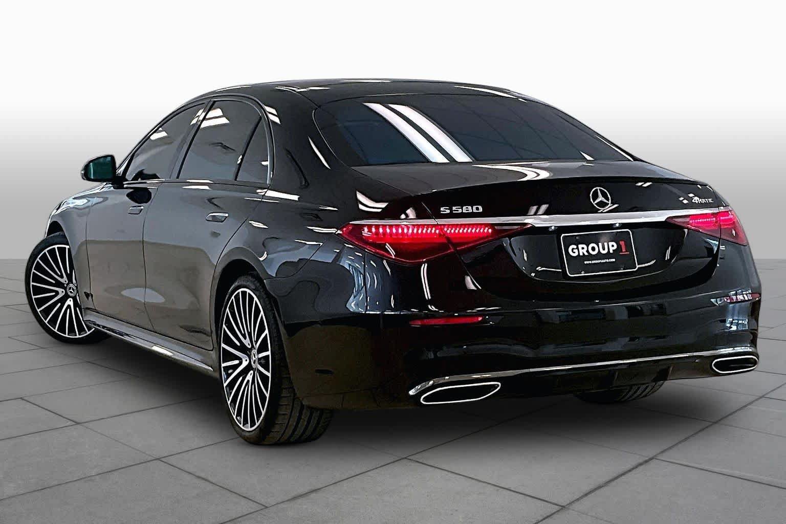 Used 2024 Mercedes-Benz S 580 4MATIC Sedan image 11
