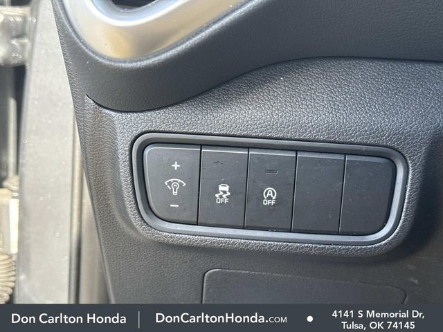 Used 2025 Kia Soul LX image 25