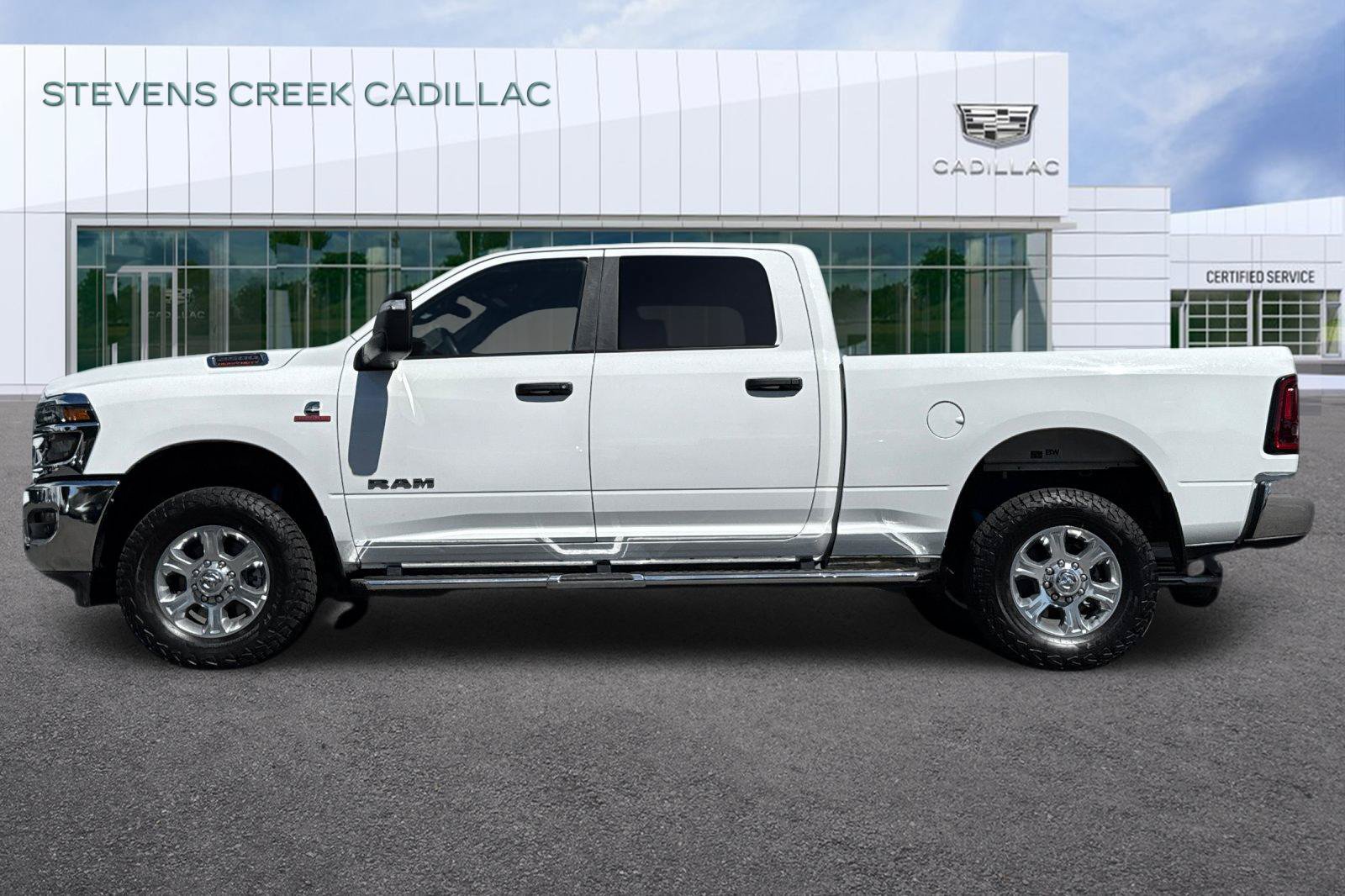 Used 2025 RAM 2500 Big Horn AWD/4WD image 6