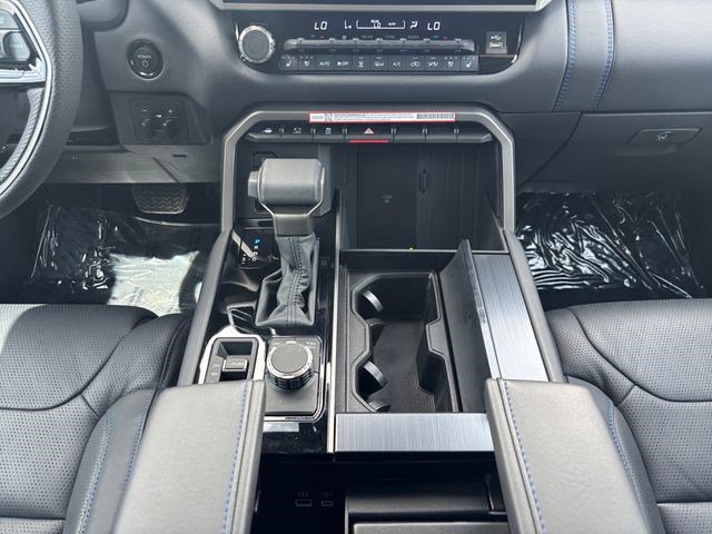Used 2026 Toyota Sequoia Platinum AWD/4WD image 17