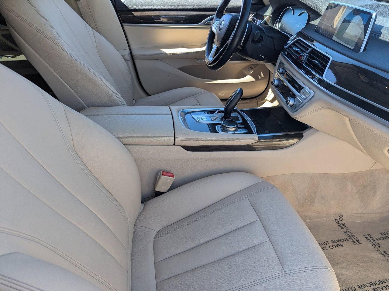 Used 2018 BMW 740e xDrive w/ Driver Assistance Package AWD/4WD image 9