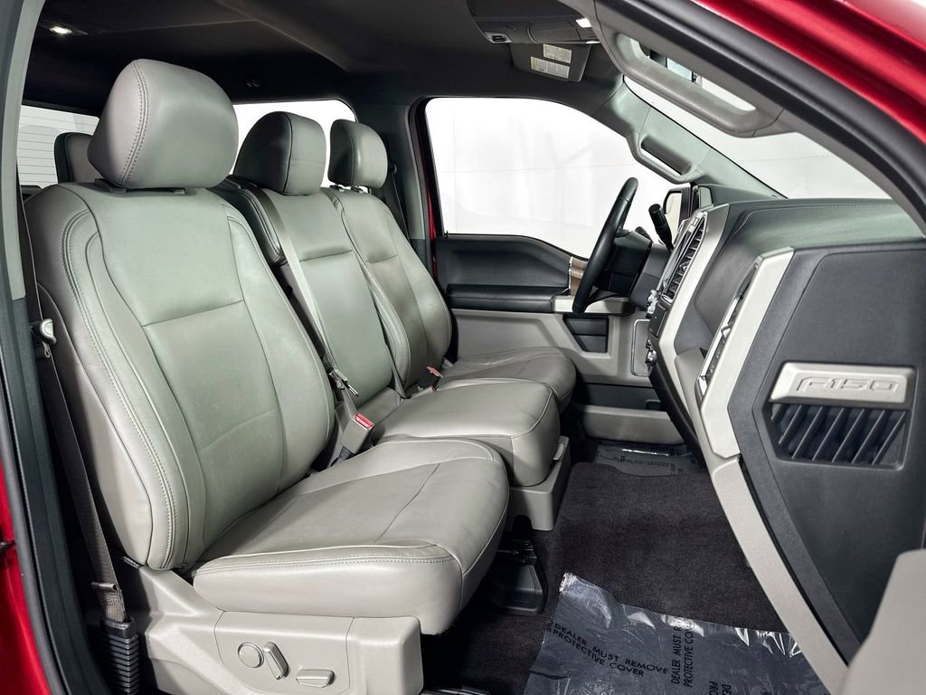 Used 2015 Ford F150 Lariat RWD image 29