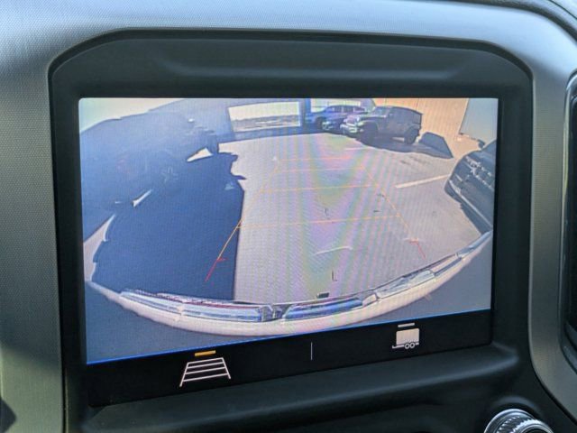 Used 2021 GMC Sierra 1500 SLE image 17