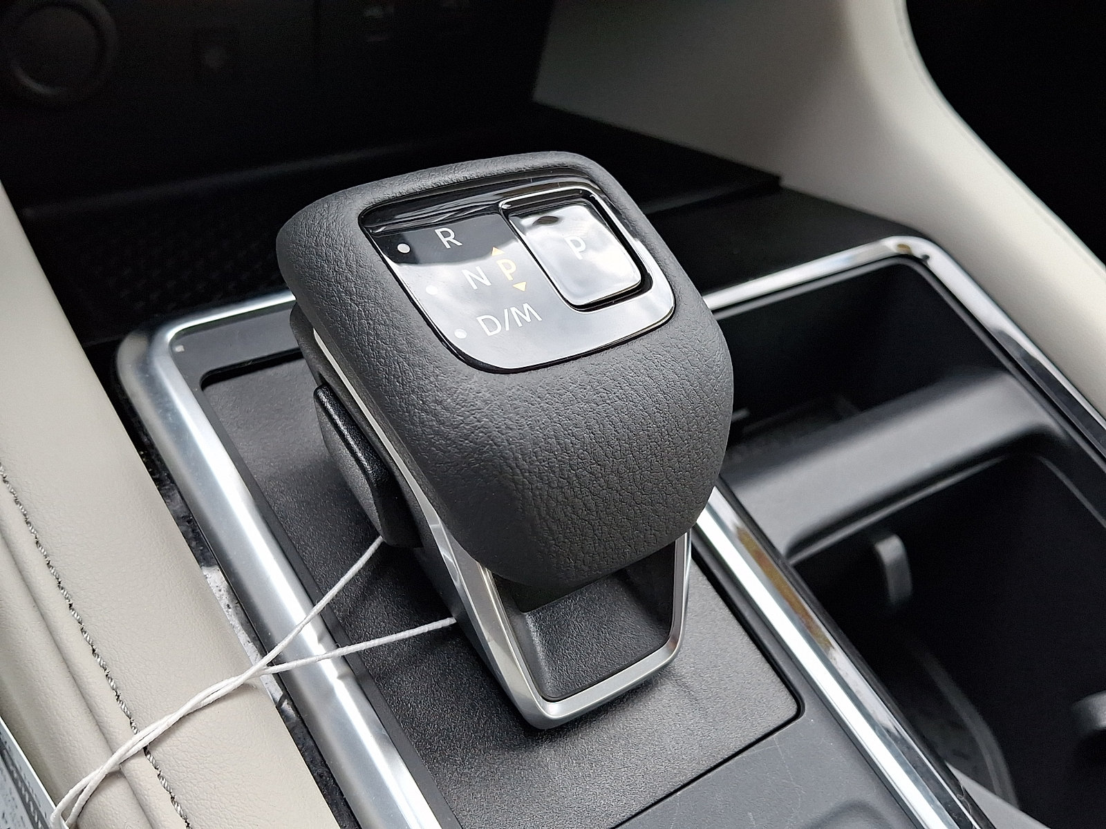 Certified 2025 Nissan Pathfinder SL AWD/4WD image 17