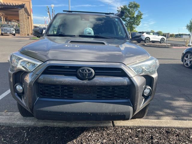 Used 2020 Toyota 4Runner TRD Off-Road Premium w/ Moonroof Package AWD/4WD image 4