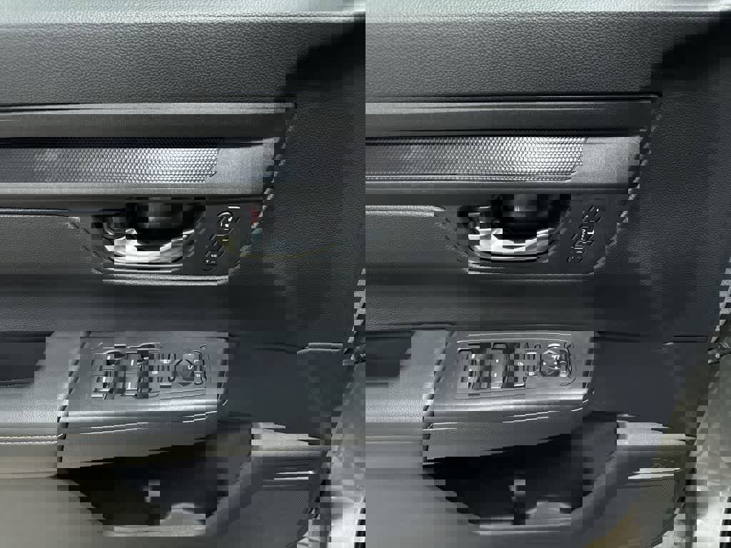 Used 2025 Honda CR-V Sport-L image 22