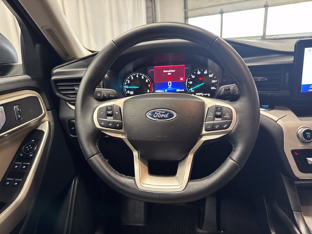 Certified 2023 Ford Explorer XLT AWD/4WD image 14