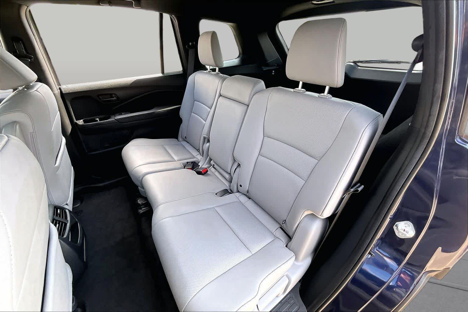 Used 2023 Honda Passport EX-L image 19