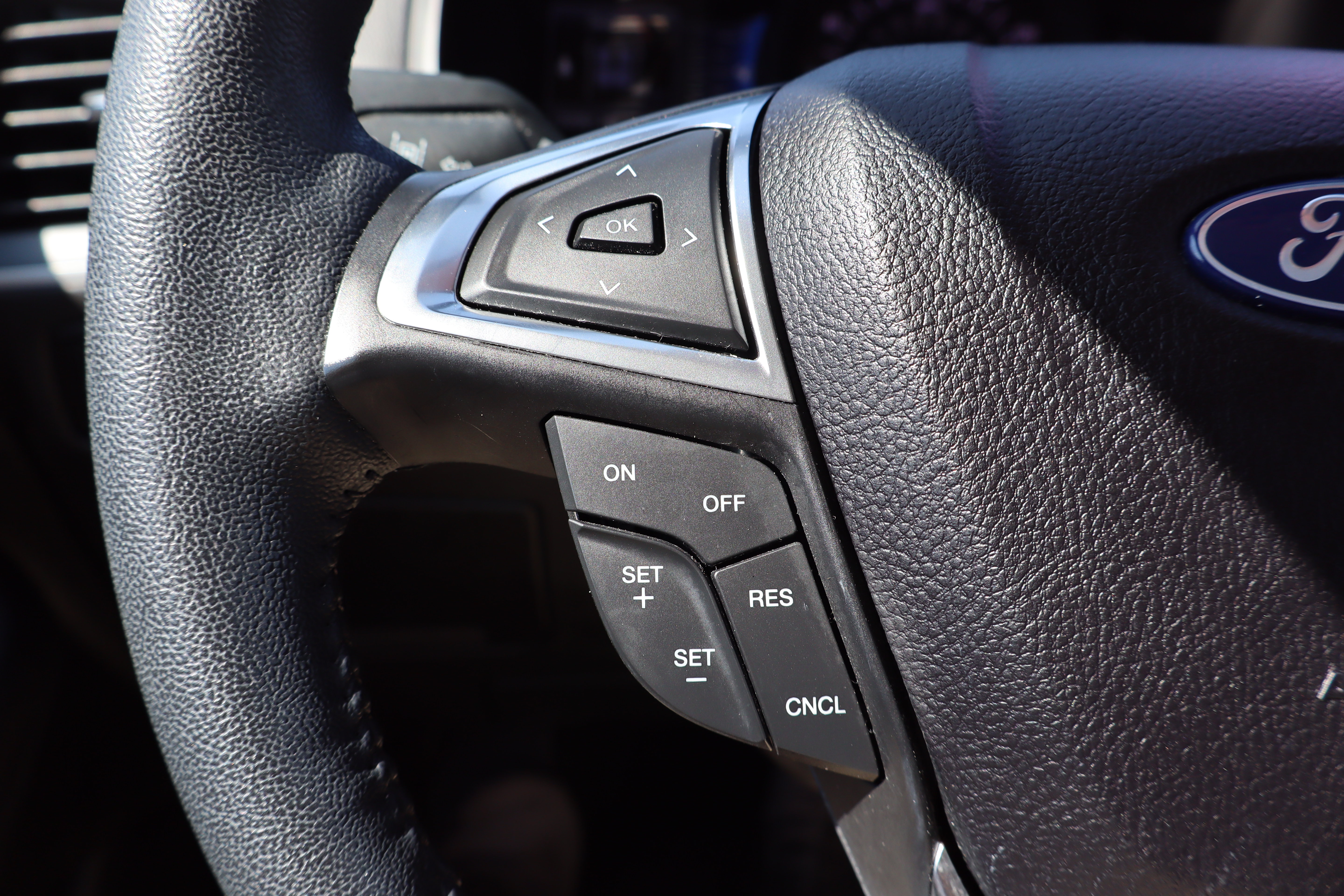 Used 2024 Ford Edge SEL w/ Convenience Package AWD/4WD image 15