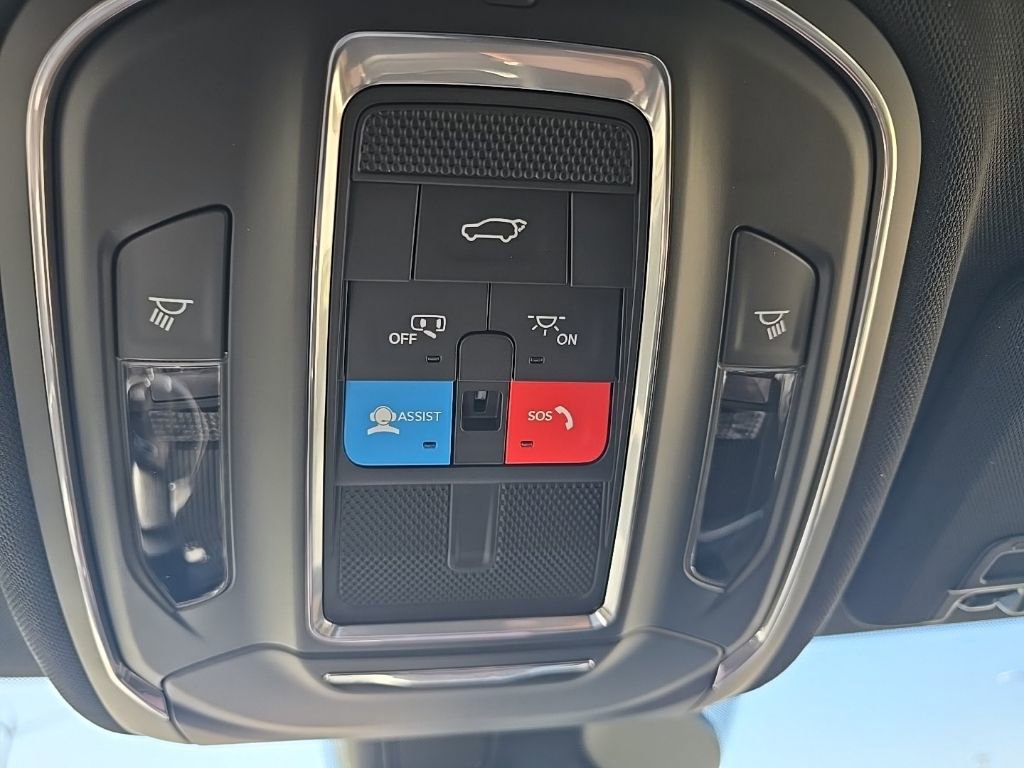 New 2025 Jeep Grand Cherokee Limited w/ Black Appearance Package AWD/4WD image 43