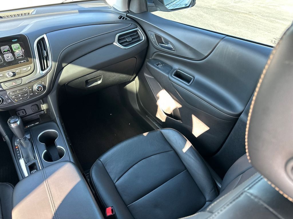 Used 2018 Chevrolet Equinox Premier image 17