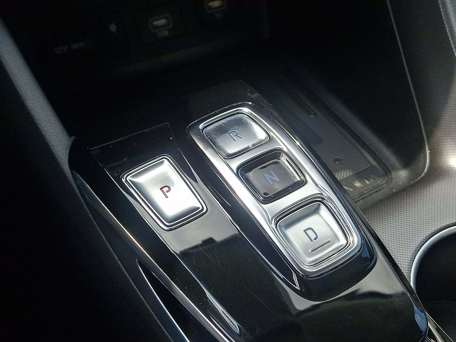 Used 2021 Hyundai Sonata Limited w/ Preferred Accessory Package FWD image 16