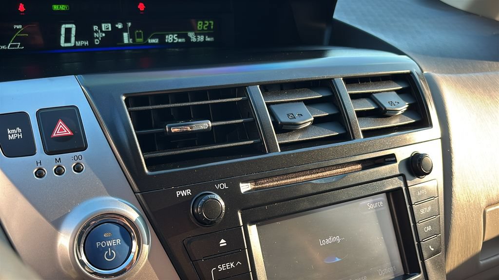 Used 2014 Toyota Prius V Three FWD image 18