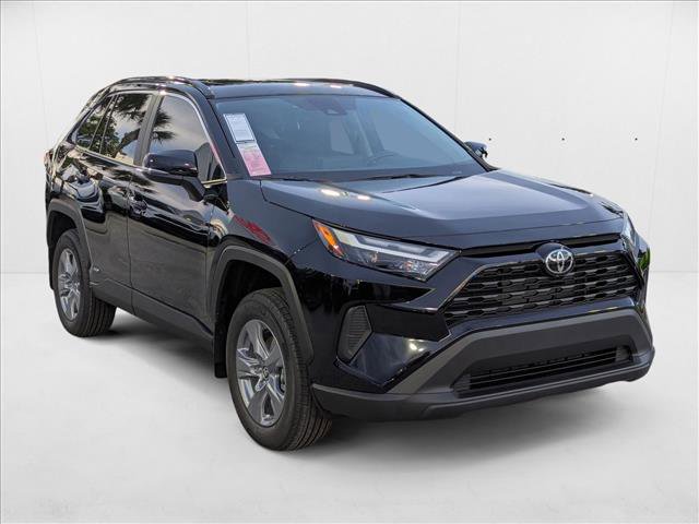 New 2025 Toyota RAV4 XLE image 7