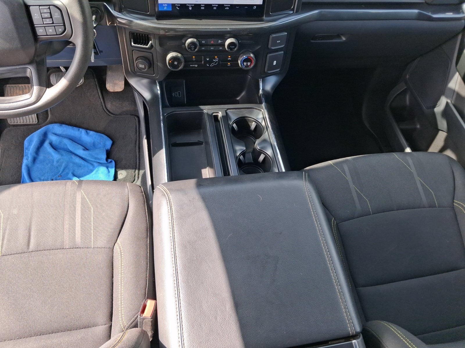 Used 2025 Ford F150 STX w/ Equipment Group 200A RWD image 11