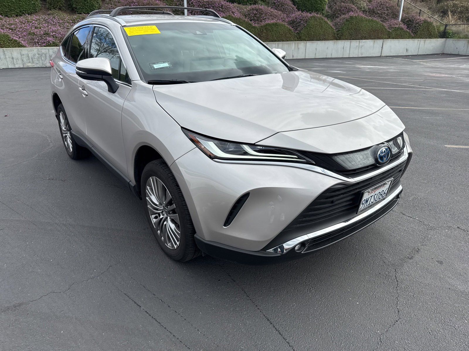 Used 2024 Toyota Venza XLE