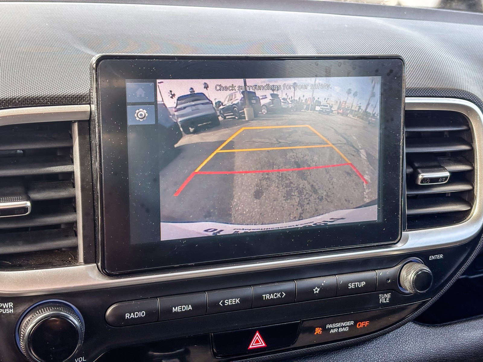 Used 2024 Hyundai Venue SE FWD image 27