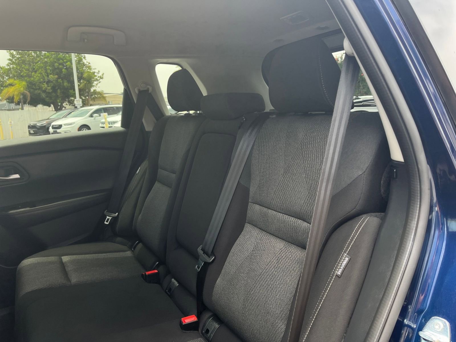 Used 2025 Nissan Rogue SV FWD image 39